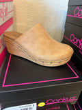 Corky’s Marley Wedge- Caramel