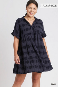 Umgee Swiss Dot Jacquard Tiered Short Sleeve Collared Dress