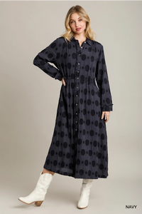 Umgee Regular Washed Solid Dotted Jacquard Collared V-Neck Maxi Dress with Elastic & Fray Details- Navy